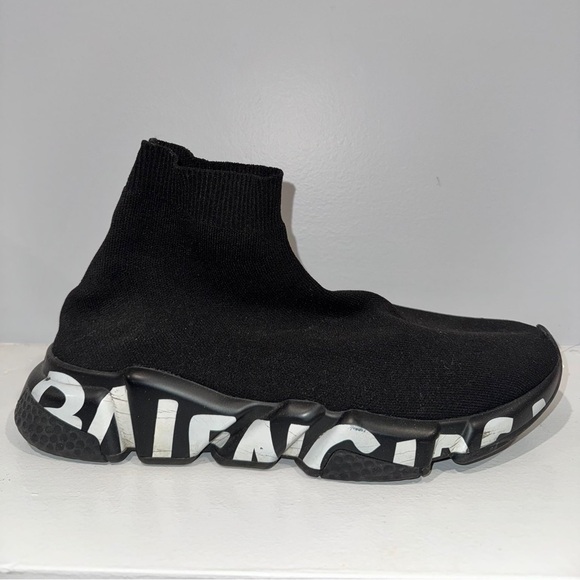 Authentic Balenciaga trainers size men’s 9 - Picture 1 of 3